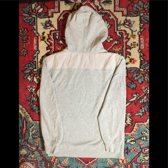 Vineyard Vines Hoodie - Picture 4 of 4